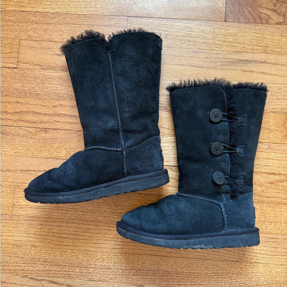 UGG Kids Bailey Button Triplets boot, black